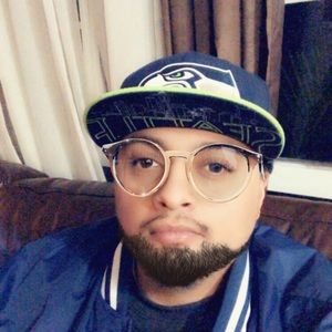 Meet your Posher, Victor